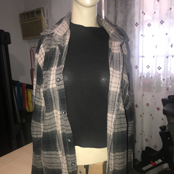 Flannel - Picture 4 of 6